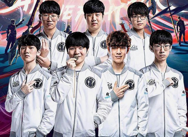 今年的网球 今年的网球